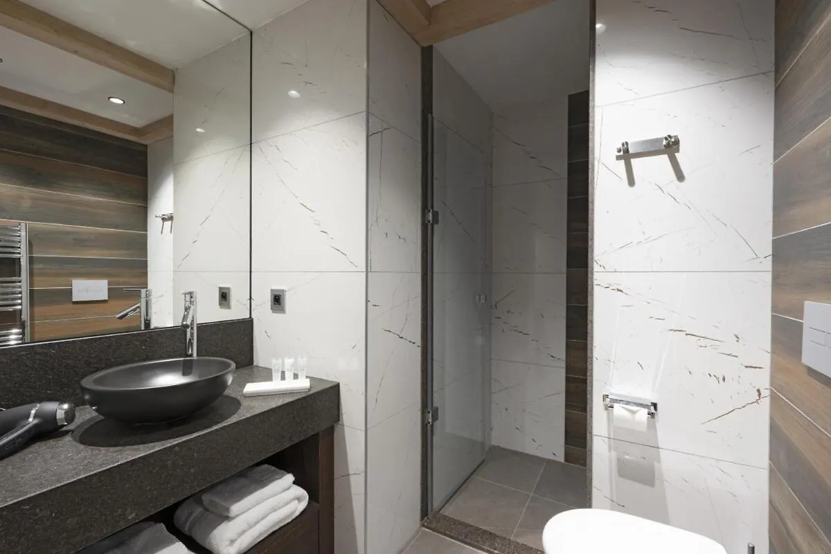 Mgm Hotels & Residences - Residence Manaka La Plagne 5*,